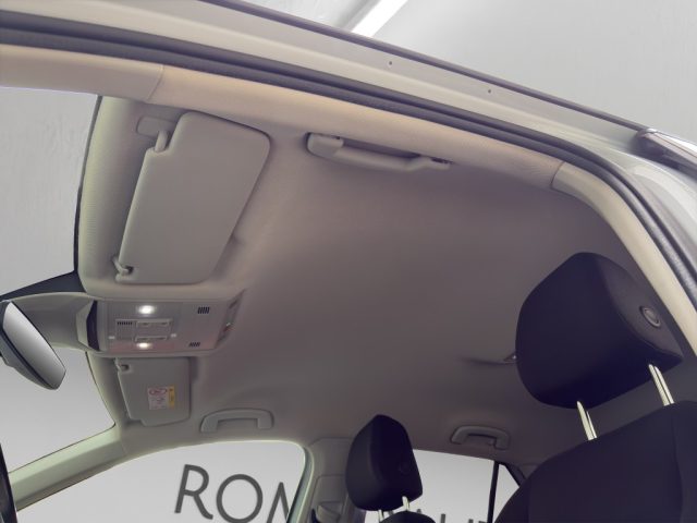 VOLKSWAGEN T-Roc usata, con Sensore di luce