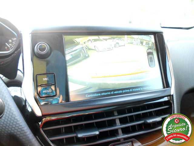 PEUGEOT 2008 usata, con Vetri oscurati