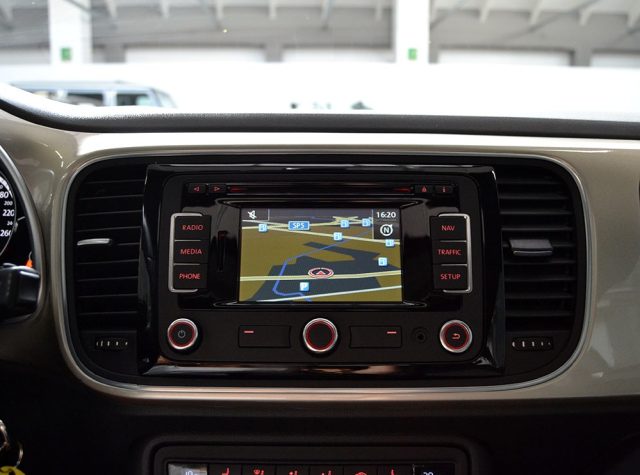 VOLKSWAGEN Maggiolino usata, con Boardcomputer
