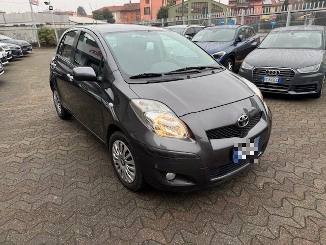 TOYOTA Yaris usata, con ABS