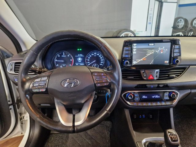 HYUNDAI i30 usata, con Cruise Control