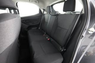 TOYOTA Yaris usata 8