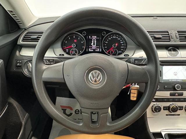 VOLKSWAGEN Passat usata, con Climatizzatore