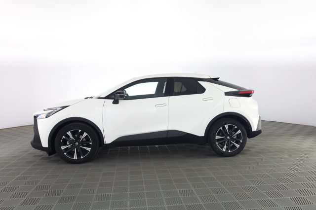 TOYOTA C-HR usata 6