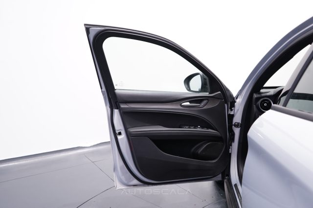 ALFA ROMEO Stelvio usata, con Climatizzatore