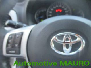 TOYOTA Yaris usata, con Servosterzo