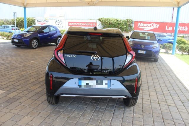 TOYOTA Aygo X usata, con Autoradio