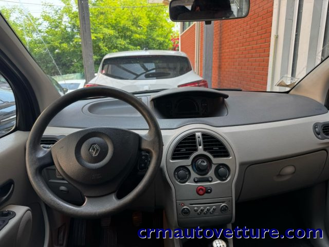 RENAULT Modus usata, con Chiusura centralizzata