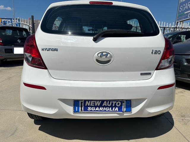 HYUNDAI i20 usata, con Alzacristalli elettrici