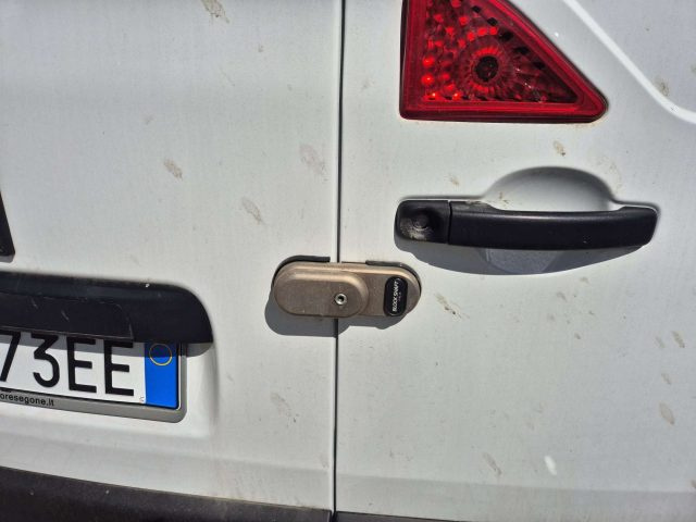 RENAULT Master usata, con Servosterzo