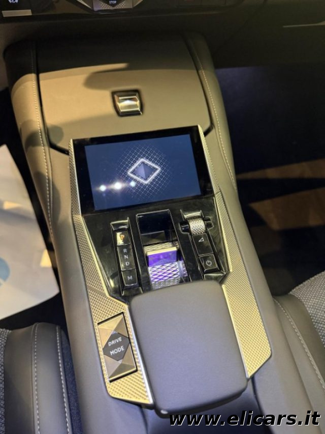 DS AUTOMOBILES DS 4 usata, con Fari LED