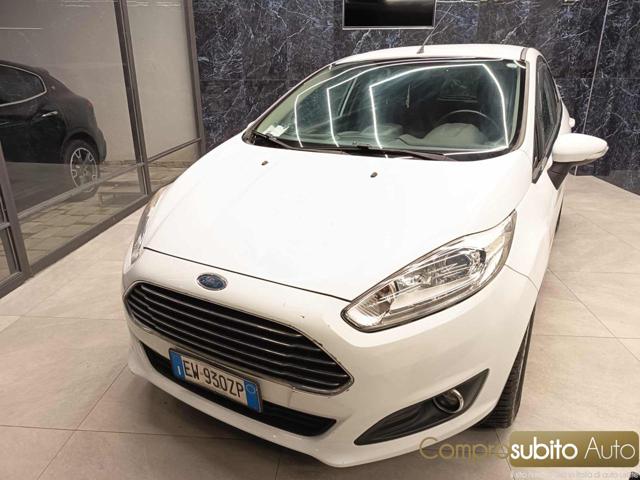 FORD Fiesta usata, con Airbag