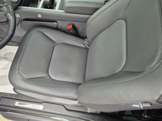 LAND ROVER Defender usata, con Controllo automatico clima