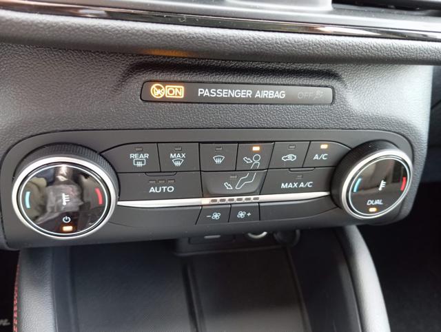 FORD Kuga usata, con Sensori di parcheggio posteriori
