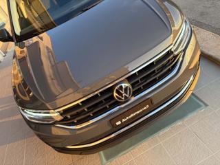 VOLKSWAGEN Tiguan usata, con Volante in pelle