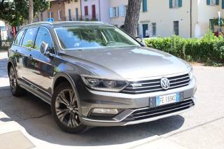VOLKSWAGEN Passat Alltrack usata 155