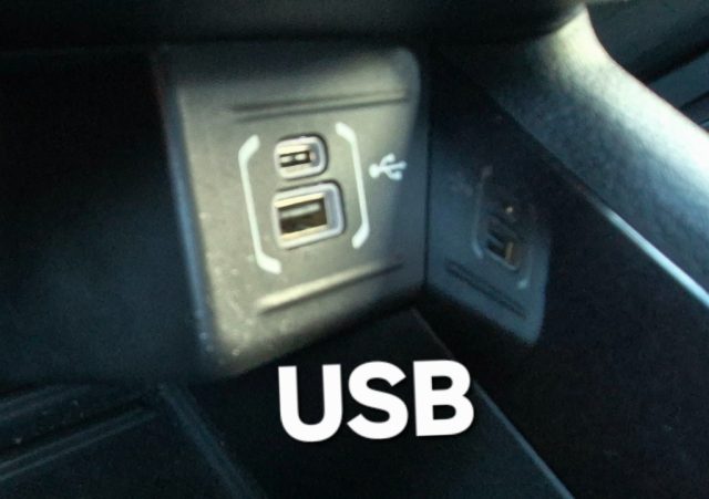 JEEP Compass usata, con Isofix