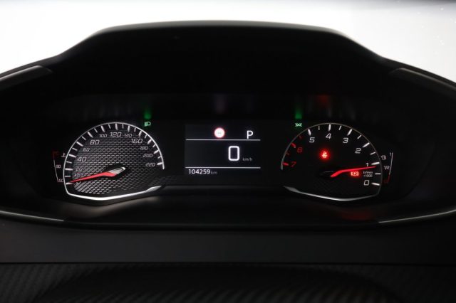 PEUGEOT 2008 usata 6