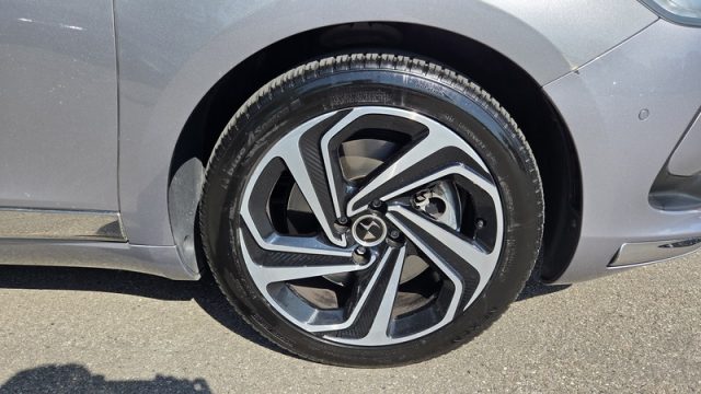 DS AUTOMOBILES DS 5 usata, con Autoradio