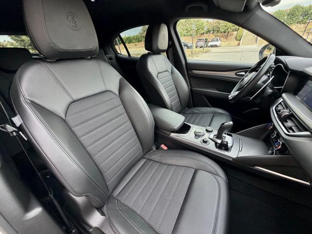 ALFA ROMEO Stelvio usata, con Volante in pelle