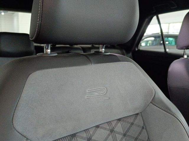 VOLKSWAGEN T-Roc usata, con Bluetooth