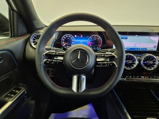 MERCEDES-BENZ GLB 200 usata, con Controllo trazione