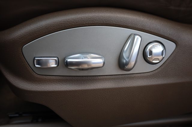 PORSCHE Cayenne usata, con Airbag posteriore