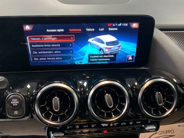 MERCEDES-BENZ GLA 200 usata, con Portellone posteriore elettrico