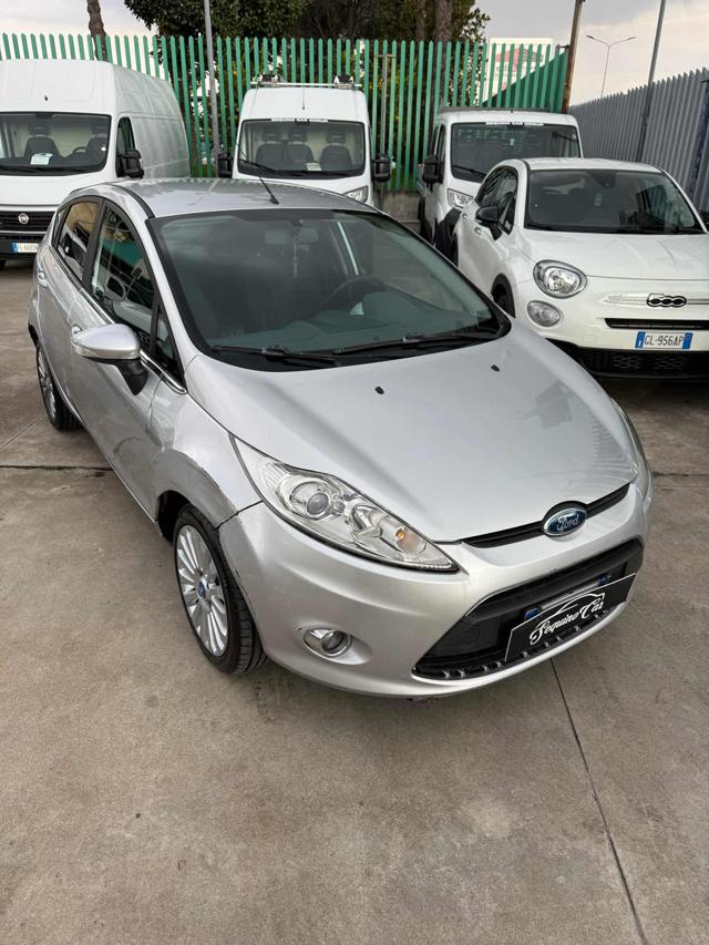 FORD Fiesta usata, con Cerchi in lega