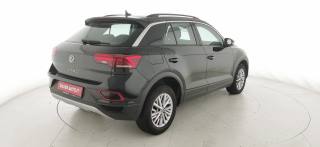 VOLKSWAGEN T-Roc usata, con USB