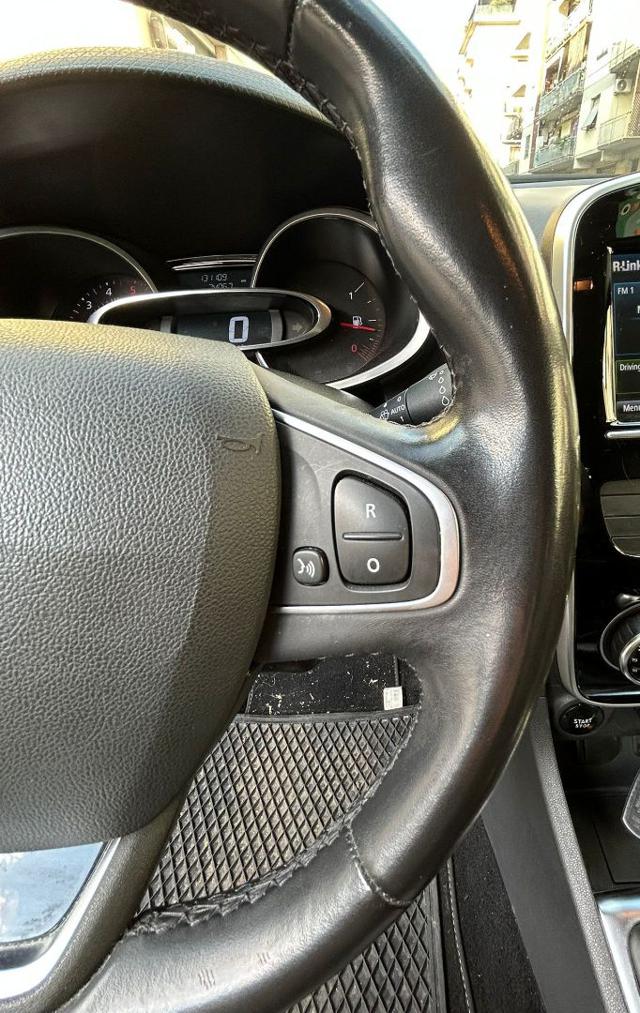 RENAULT Clio usata, con Climatizzatore