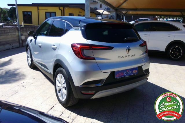 RENAULT Captur usata, con Alzacristalli elettrici
