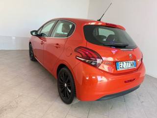 PEUGEOT 208 usata 10