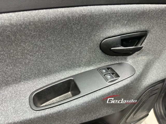 LANCIA Ypsilon usata, con Cronologia tagliandi