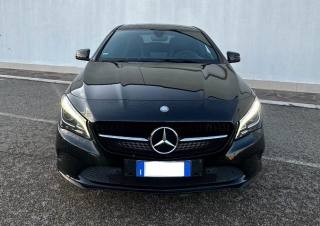 MERCEDES-BENZ CLA 200 usata, con Airbag