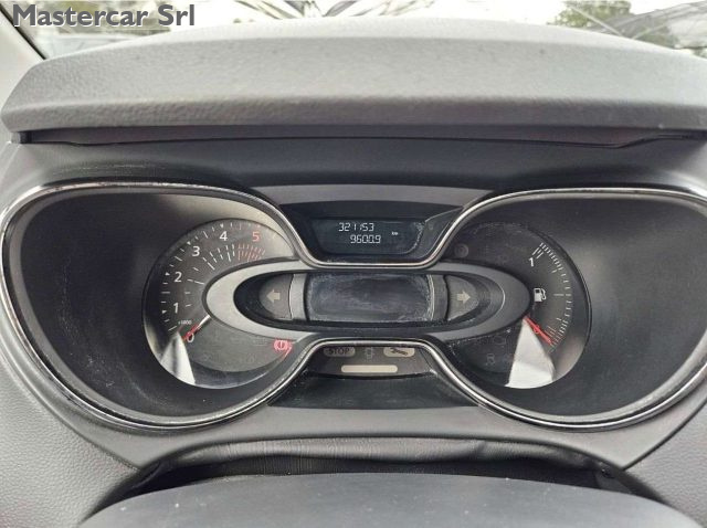 RENAULT Captur usata, con Fendinebbia