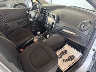 RENAULT Captur usata, con Specchietti laterali elettrici