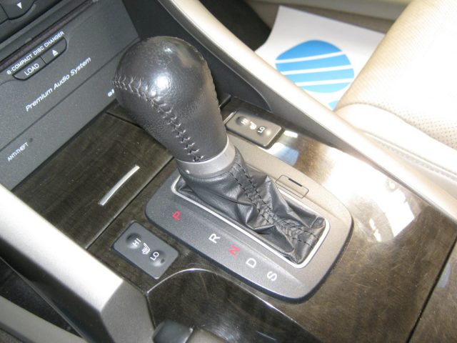 HONDA Accord usata, con Fari Xenon
