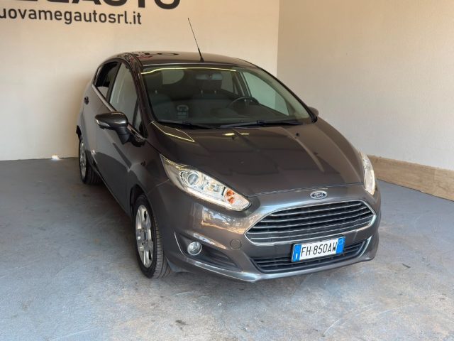 FORD Fiesta usata, con Airbag