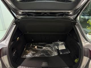 MERCEDES-BENZ GLA 200 usata, con Sedile posteriore sdoppiato