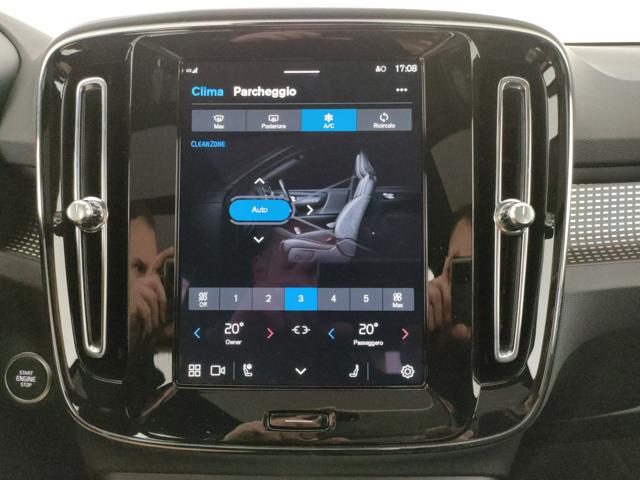 VOLVO XC40 usata, con Touch screen
