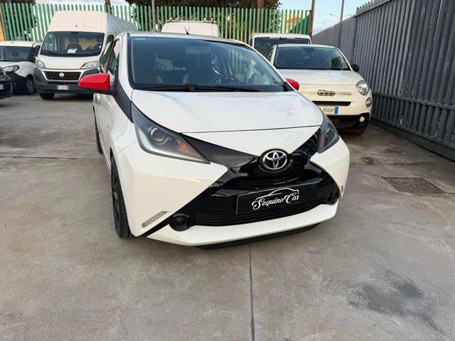 TOYOTA Aygo usata, con ABS