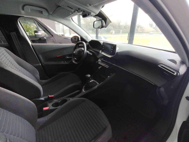 PEUGEOT 2008 usata, con Autoradio
