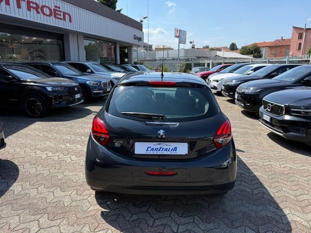PEUGEOT 208 usata, con Autoradio