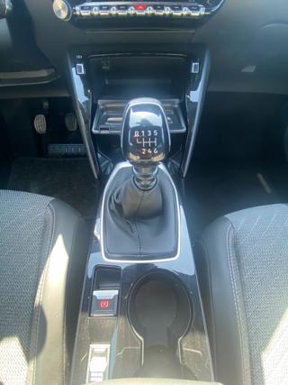 PEUGEOT 2008 usata, con Climatizzatore