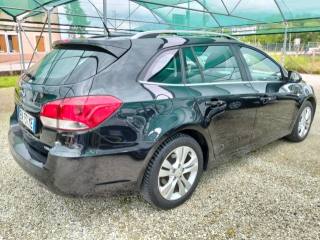 CHEVROLET Cruze usata, con Autoradio