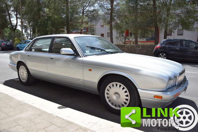 JAGUAR XJ6 usata, con Airbag