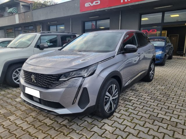 PEUGEOT 3008 usata, con Airbag