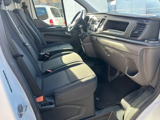 FORD Transit Custom usata, con Controllo automatico clima