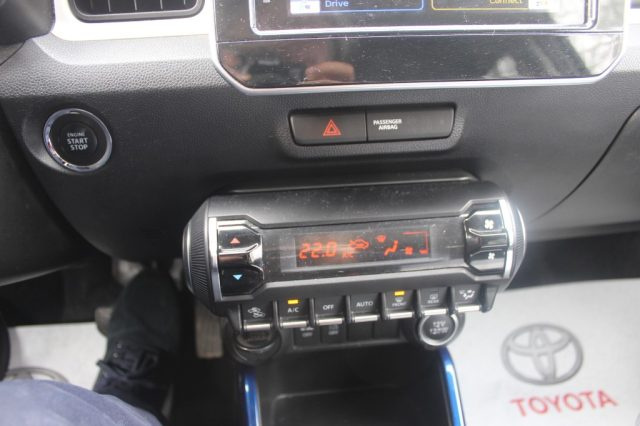 SUZUKI Ignis usata, con Fari LED